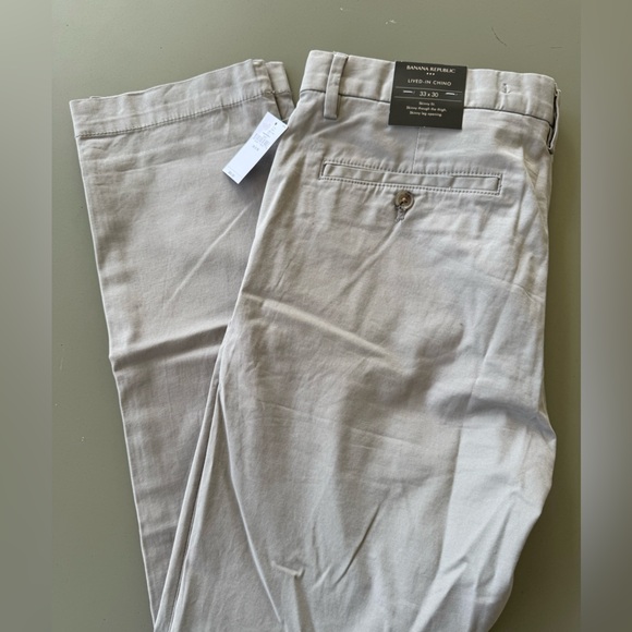 Banana Republic Men's Lived-in Chinos - Picture 2 of 5
